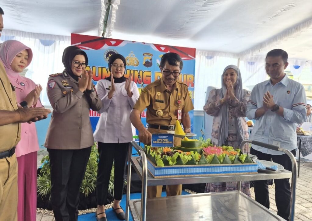 Ket. Foto:
Suasana launching (SPPG) Krikilan, Kabupaten Sragen, Senin (4/5/2026).